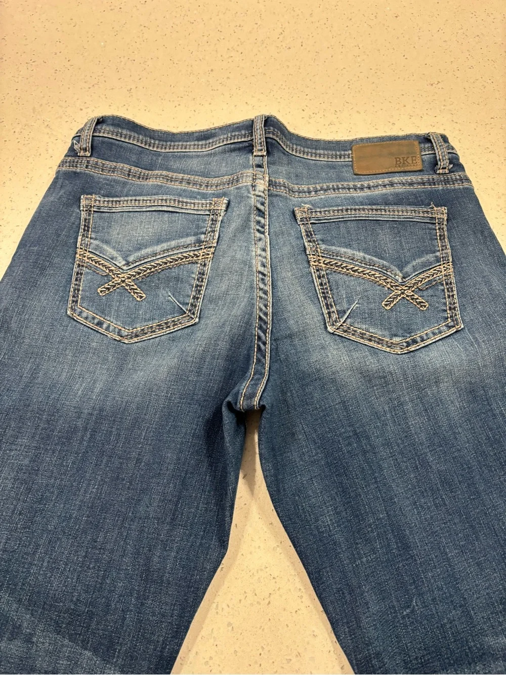 BKE Men's Straight Jeans - Medium Blue Wash Nolan style 36x32
